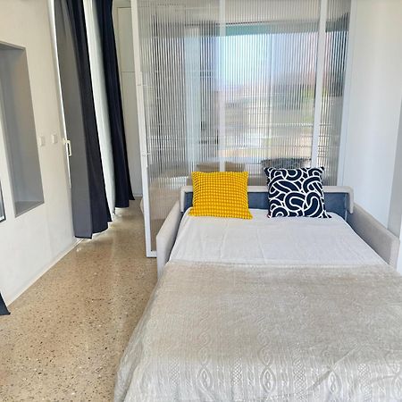 Estudio Con Piscina Alicante Luaran gambar